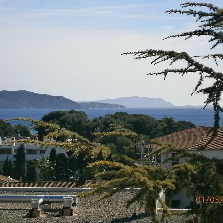 Agreable Studio Avec Cave Et Parking Privatif La Ciotat Luaran gambar